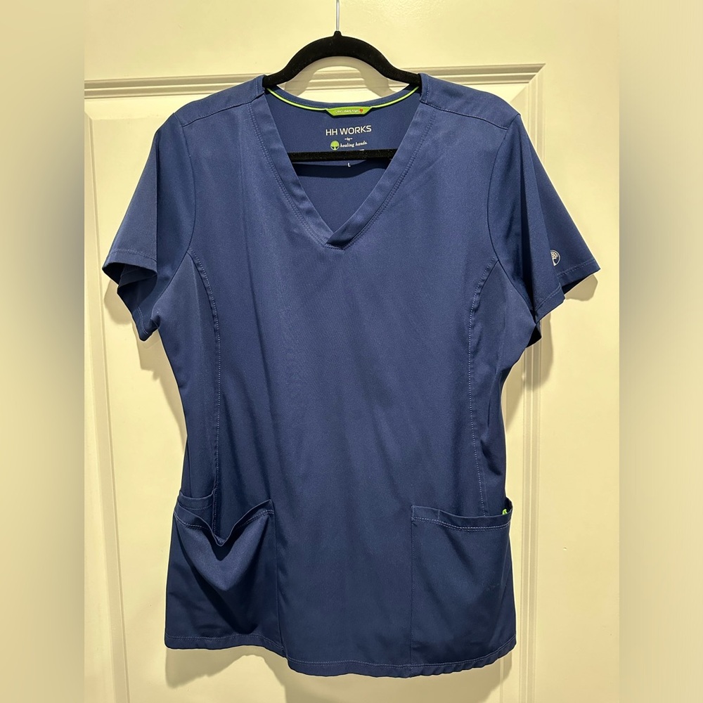 COPY - Scrub top